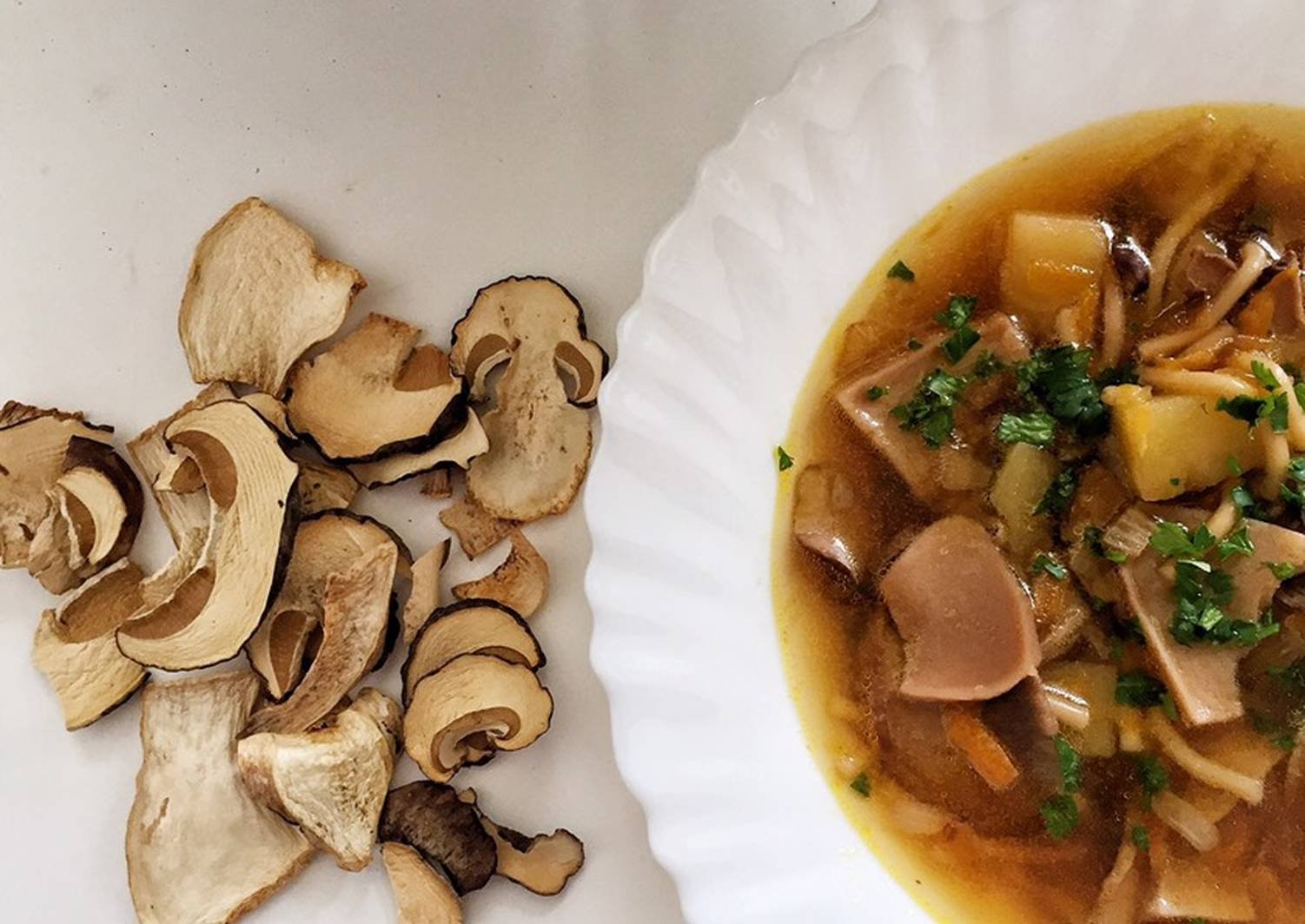Картофельный суп-пюре с белыми грибами