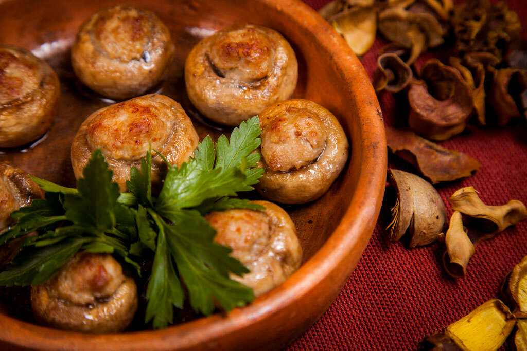 Картошка с грибами в горшочках: простые рецепты вкусных блюд