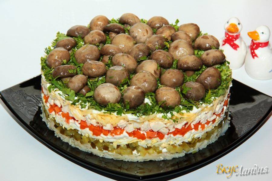 Салат грибная поляна с шампиньонами рецепт с фото пошагово - 1000.menu