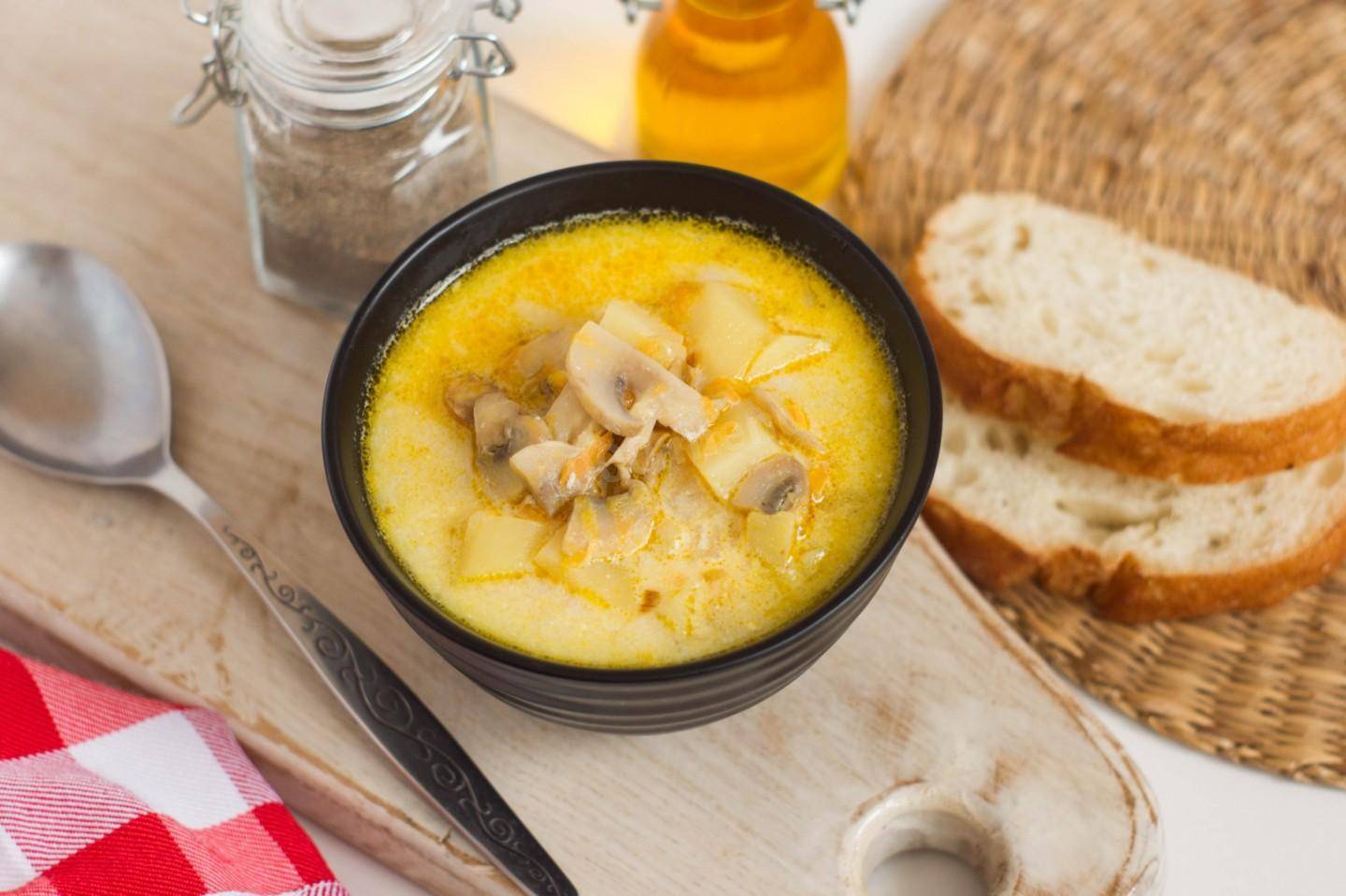Сырный суп с грибами - рецепт с пошаговыми фото | меню недели