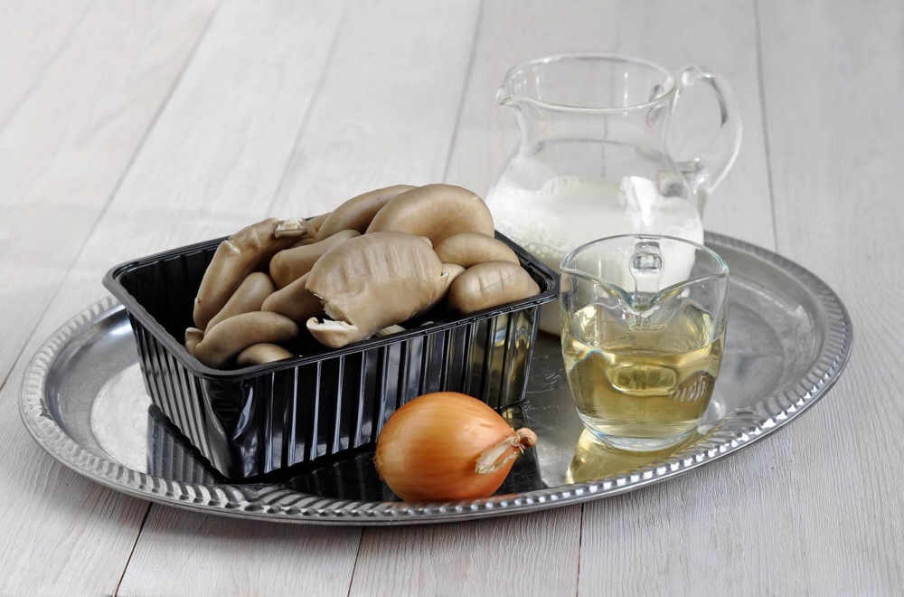 Жареные вешенки со сметаной: фото и пошаговые рецепты приготовления грибов на сковороде