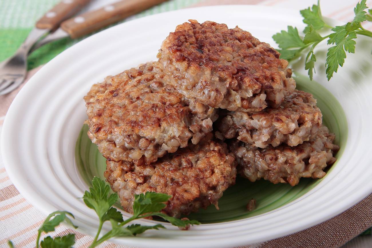 Постные котлеты из гречки с грибами — самый вкусный рецепт без мяса