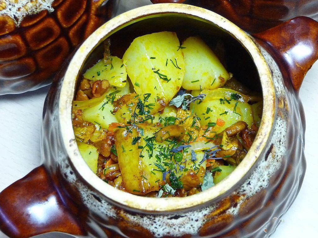 Картошка с шампиньонами в горшочке классический пошаговый рецепт с фото быстро и просто от копилки кулинара
