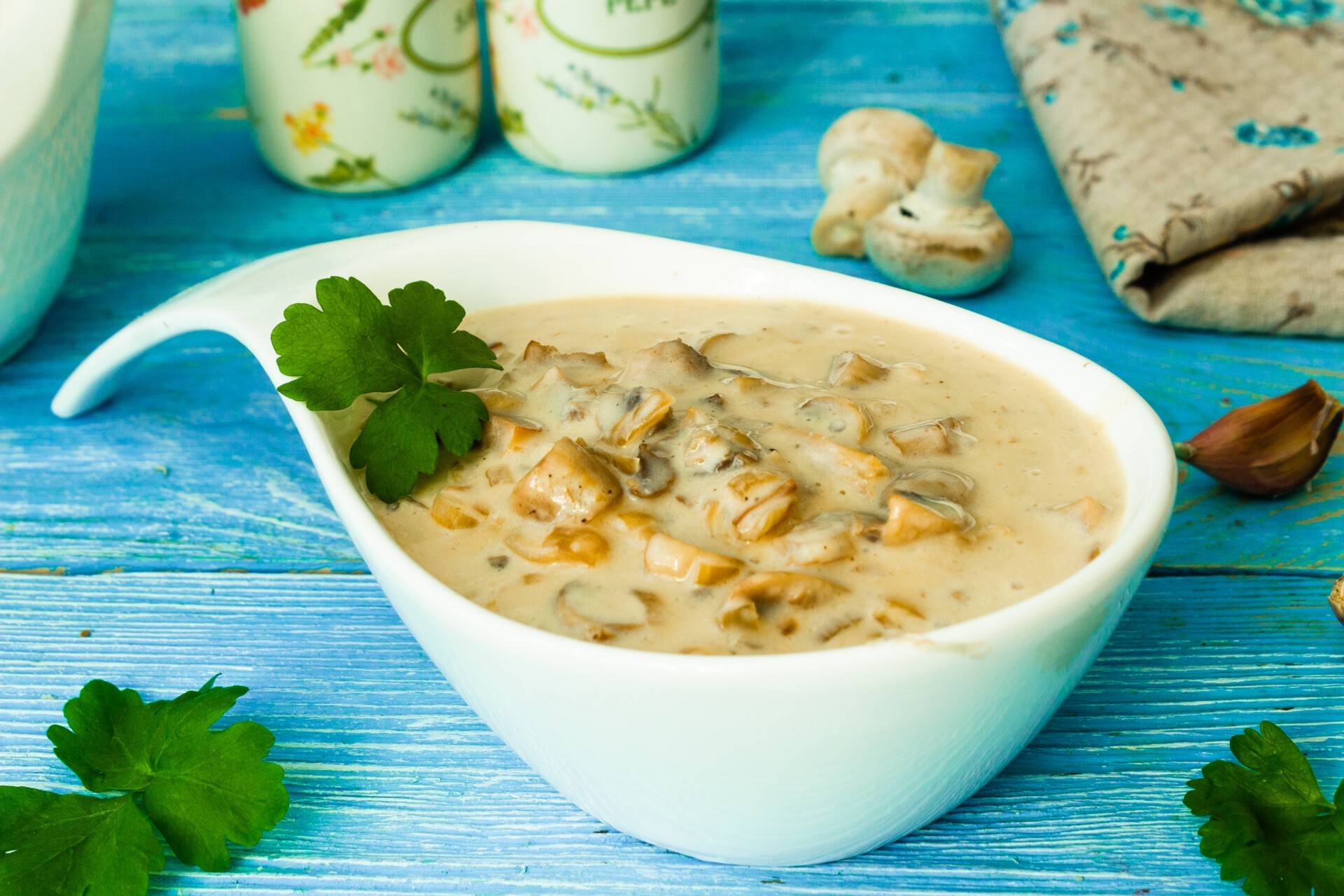 Грибной соус из свежих и замороженных грибов - рецепты приготовления