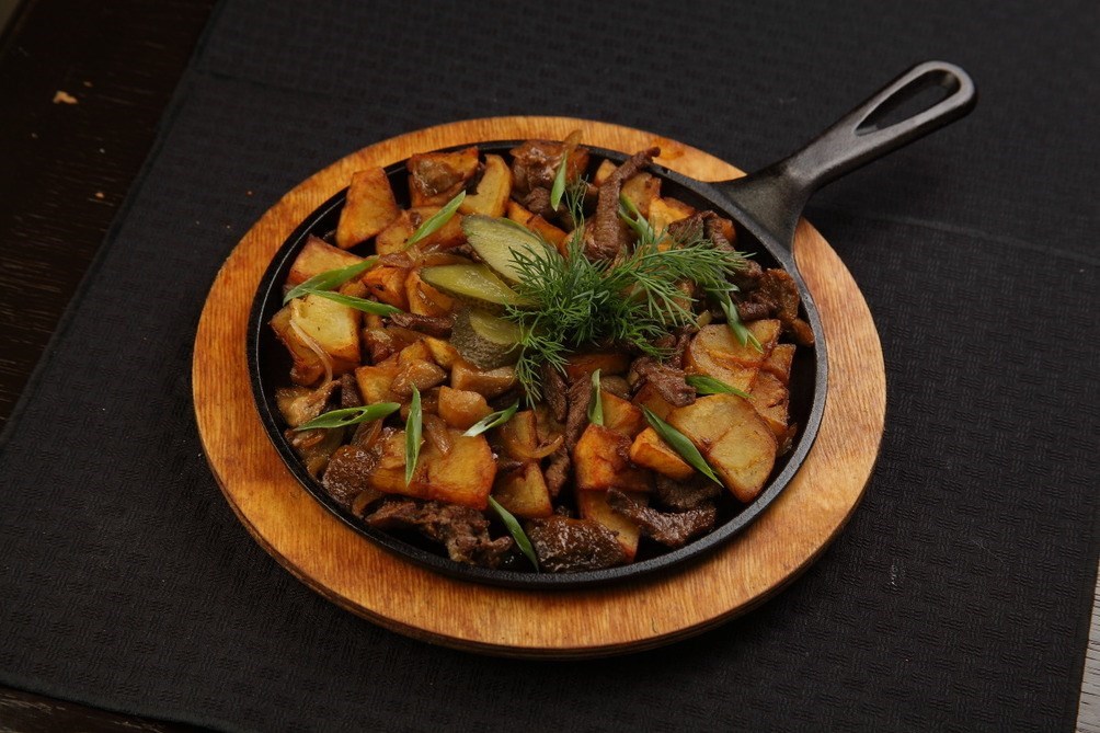 Жареная картошка – рецепты приготовления с грибами на сковороде