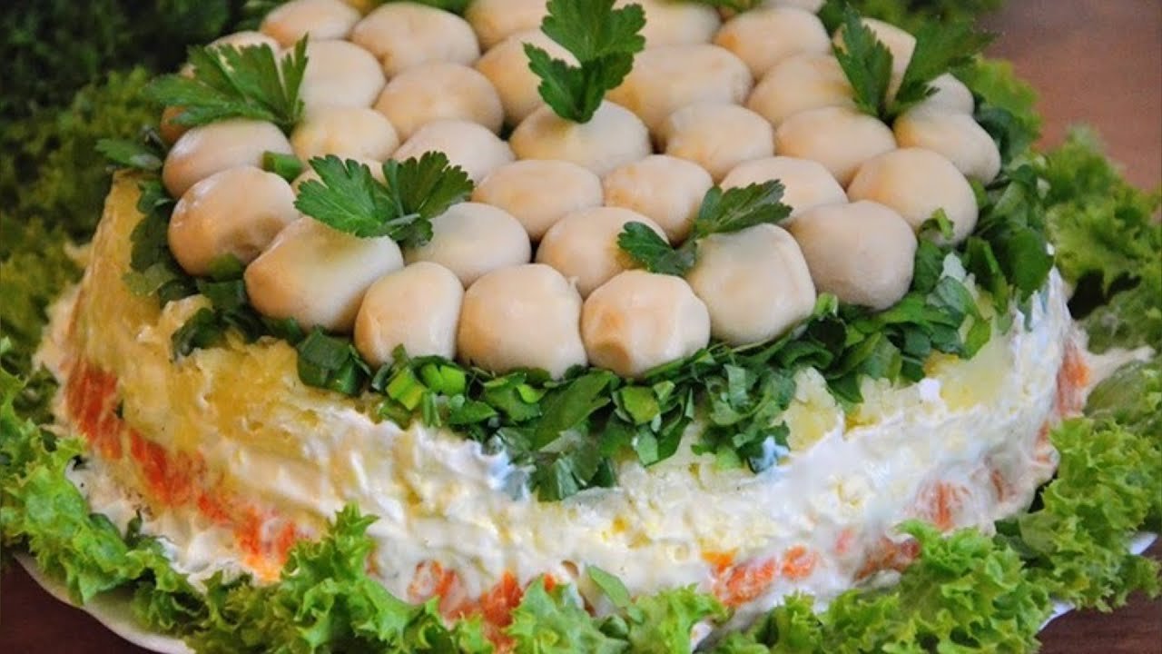 Салат «лесная поляна» с шампиньонами и курицей рецепт с фото пошагово
